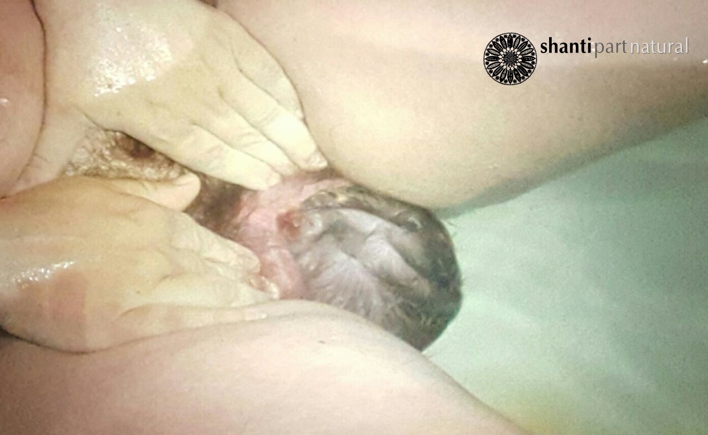 Relat d’un part a l’aigua, naixement feliç a casa